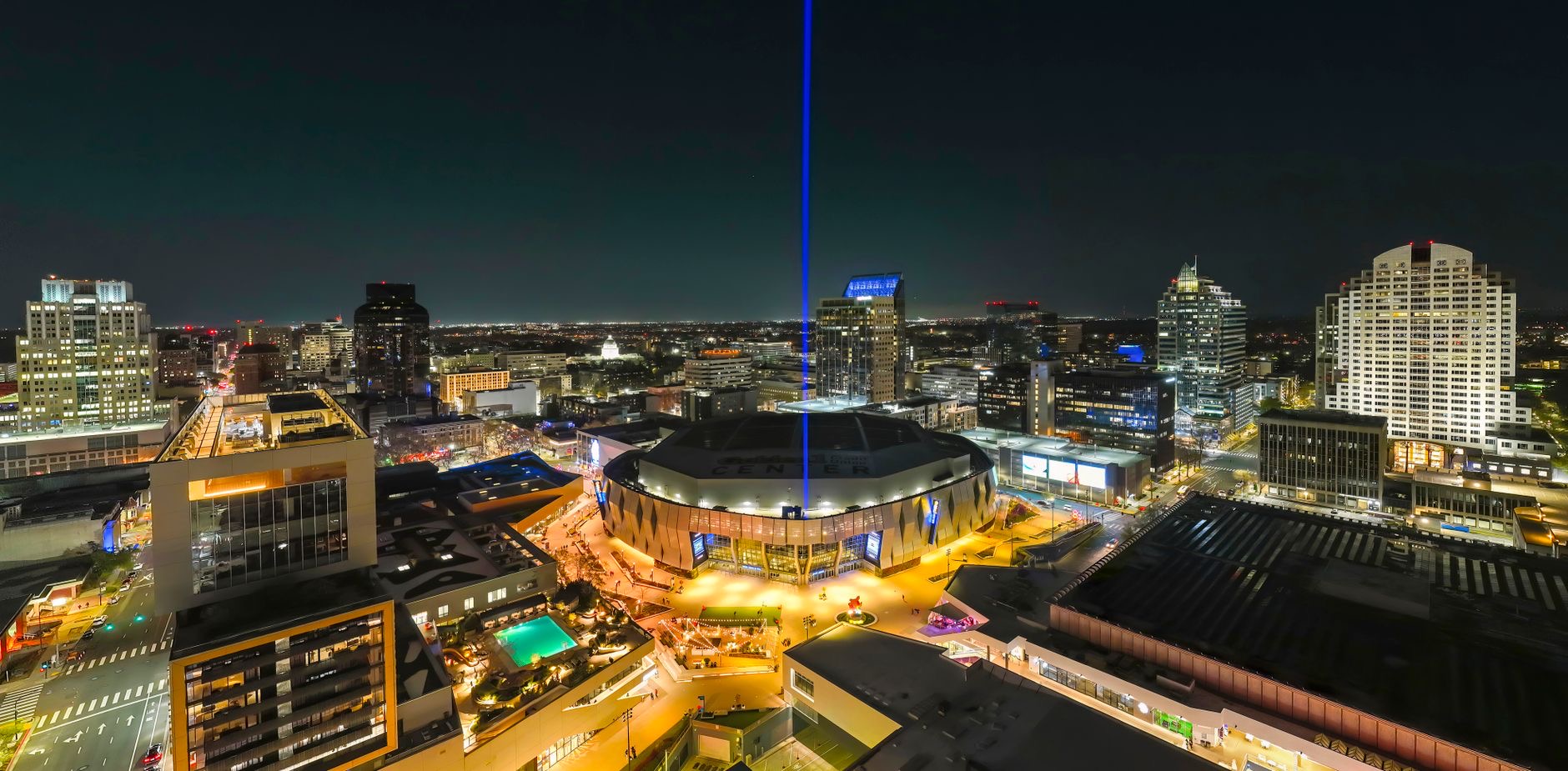 Lynx Pull Away From Aces, Liberty and Valkyries in 2026 WNBA Title Race 1 Minnesota Lynx players compete during a WNBA game as the league’s championship race resumes after the All-Star break.