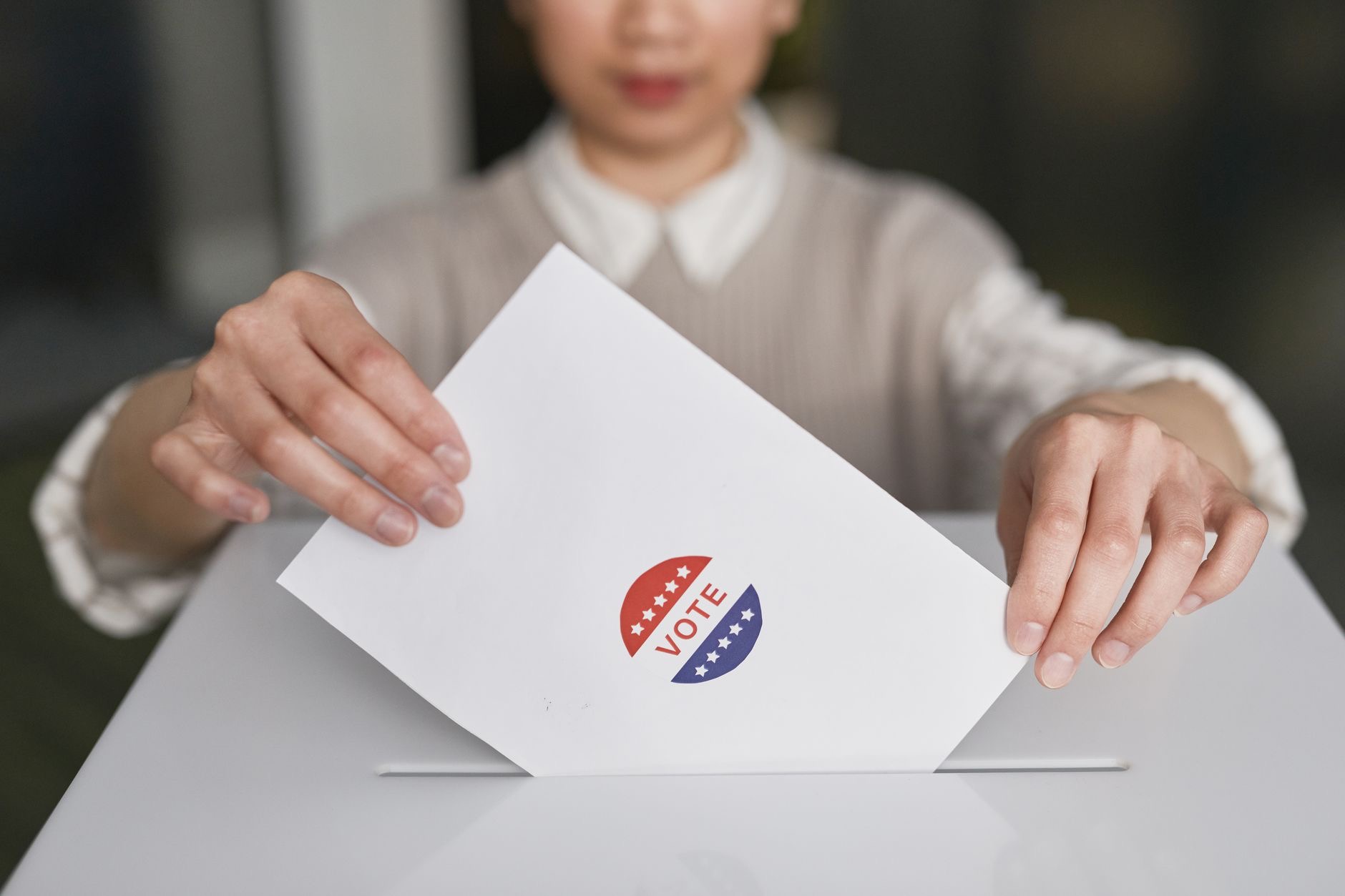 Judge Pauses U.S. Postal Service Plan to Implement Trump’s New Mail Voting Restrictions