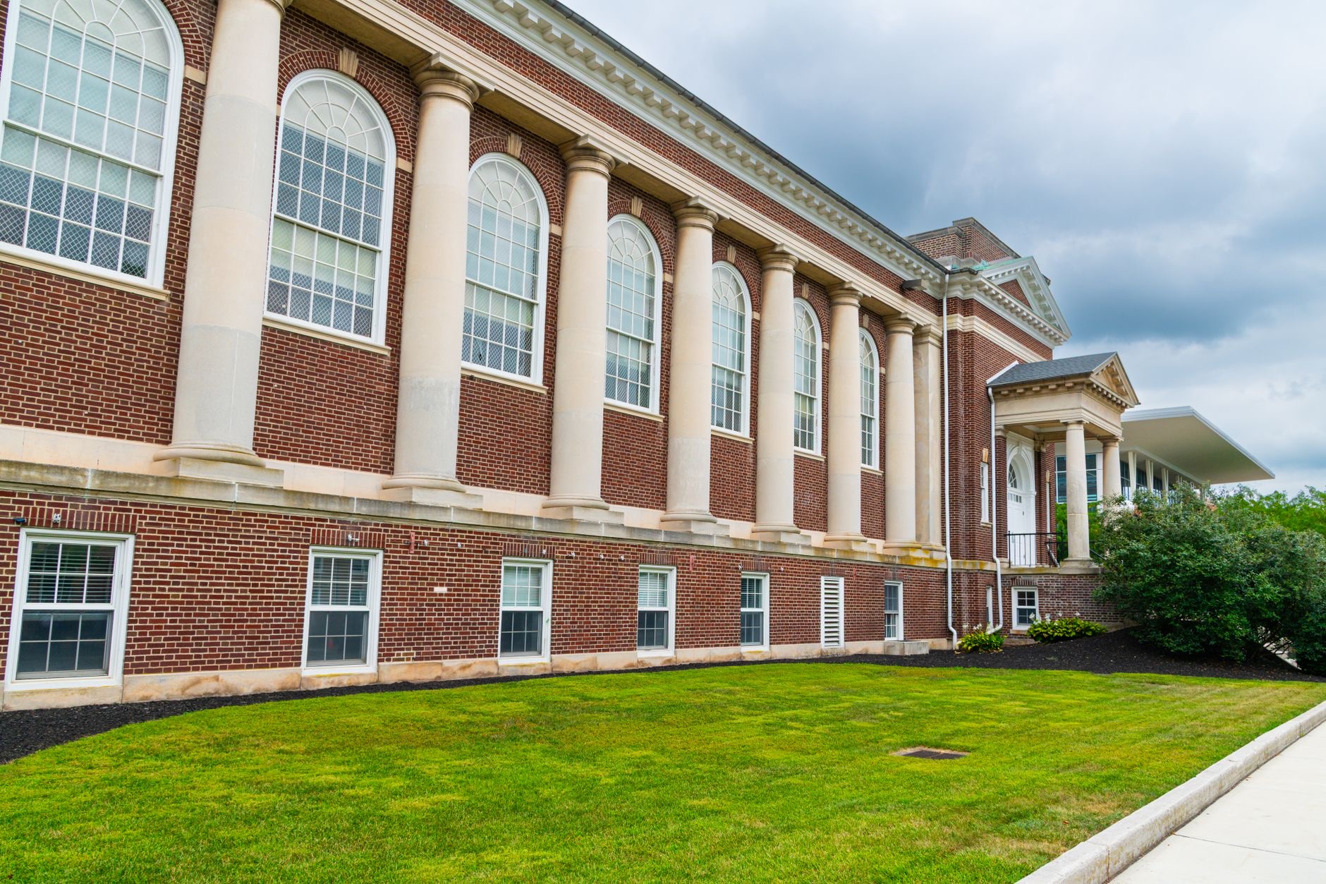 American students walk across a university campus as scrutiny grows over Chinese-backed education exchange programs.