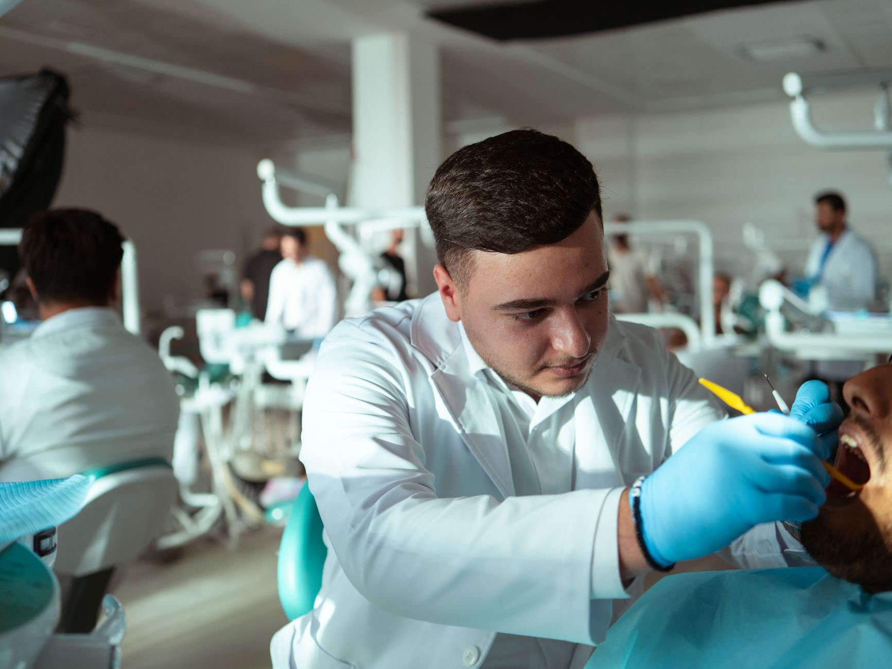 Ontario Opens $220 Million Medical-School Grant Tied to Five-Year Family Medicine Service
